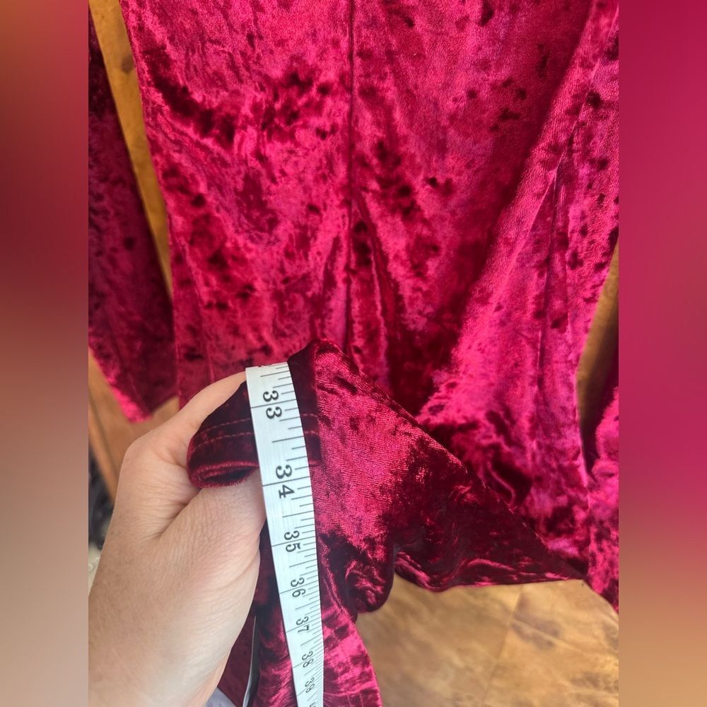 SHEIN Red Velvet Long Sleeve Bodycon Dress - Picture 2 of 6
